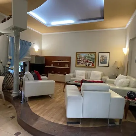 Arte Тирана